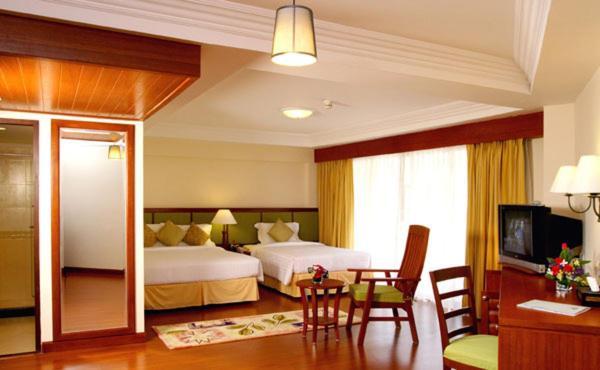 Kalim Resort Patong Kültér fotó